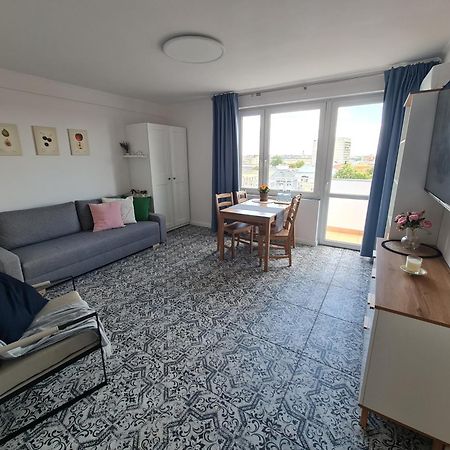Apartament Wschodni Z Balkonem 4 Osoby Warsaw Luaran gambar